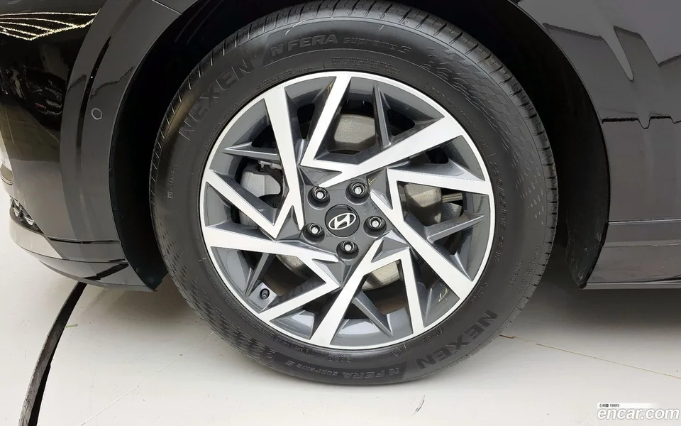 Hyundai Grandeur 3.5 2WD 2023 — миниатюра 2