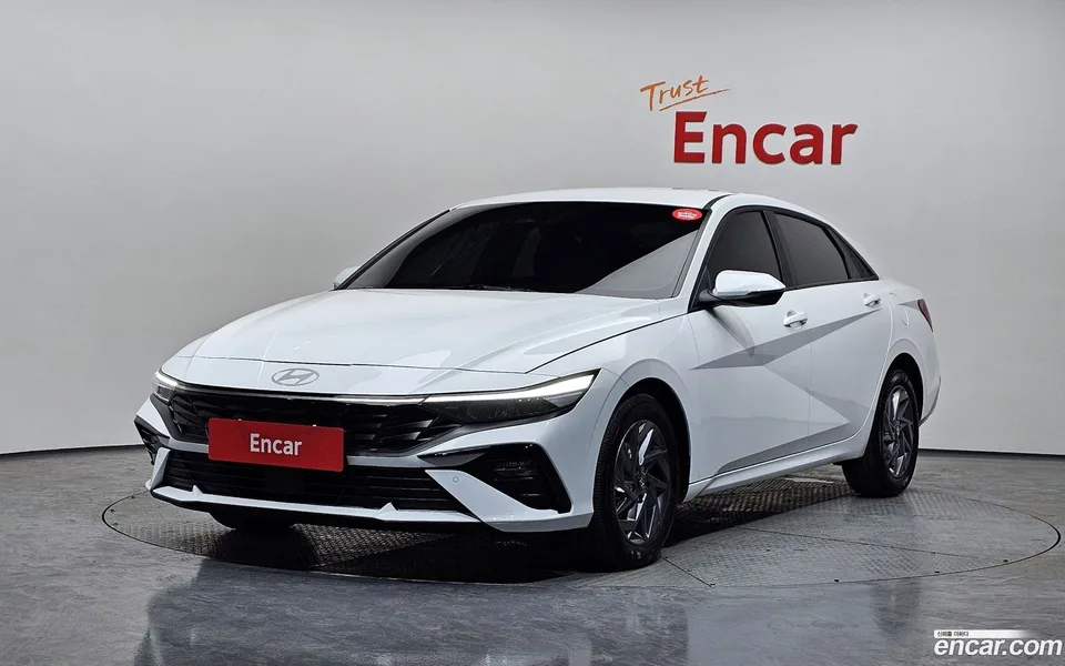 Hyundai Avante CN7 Hybrid 2025 — фото 1, купить с доставкой в Москву