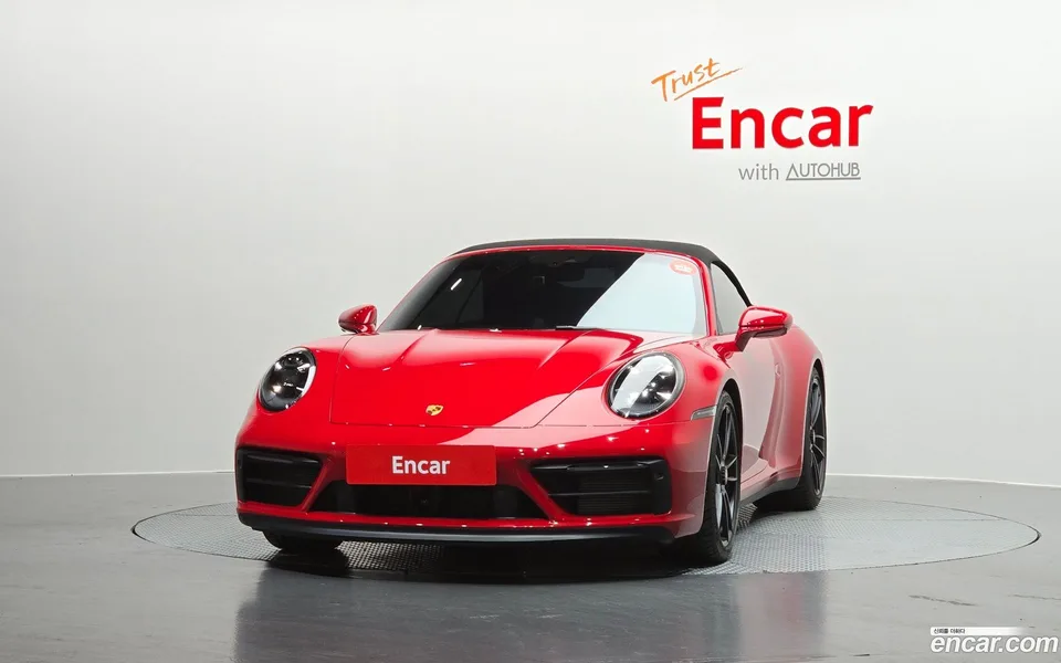Porsche 911 (992) GTS 2023 — миниатюра 3