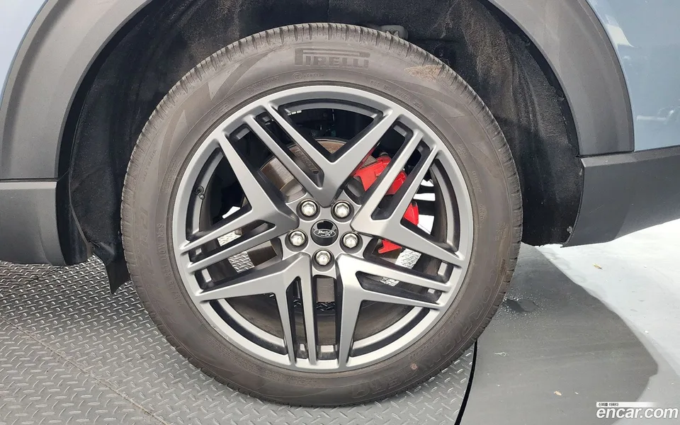 Ford Explorer 2.3 ST- 4WD 2025 — миниатюра 2