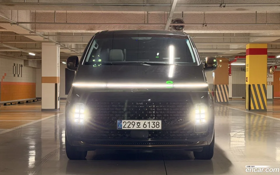Hyundai Staria HEV 1.6 7 2024 — миниатюра 2