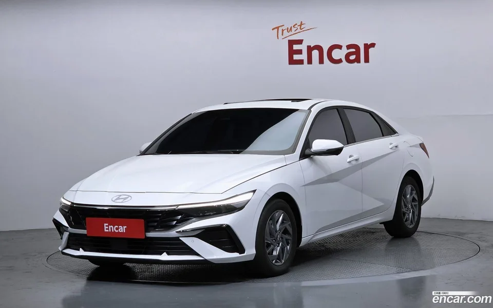 Hyundai Avante CN7 1.6 2024 — фото 1, купить с доставкой в Москву
