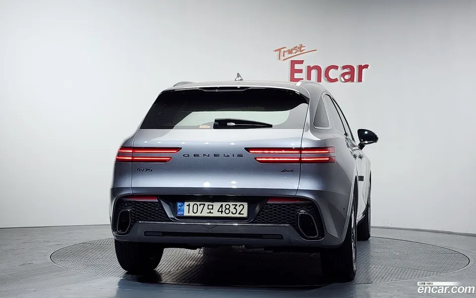 Genesis GV70 2.5T 2WD 2022 — миниатюра 4