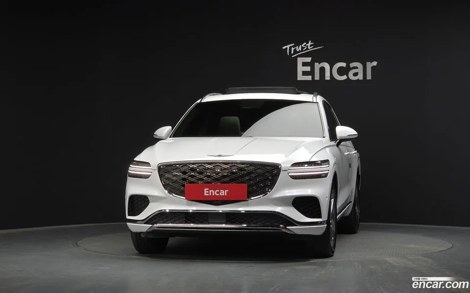Genesis GV70 2.5T 2WD 2024 — миниатюра 3