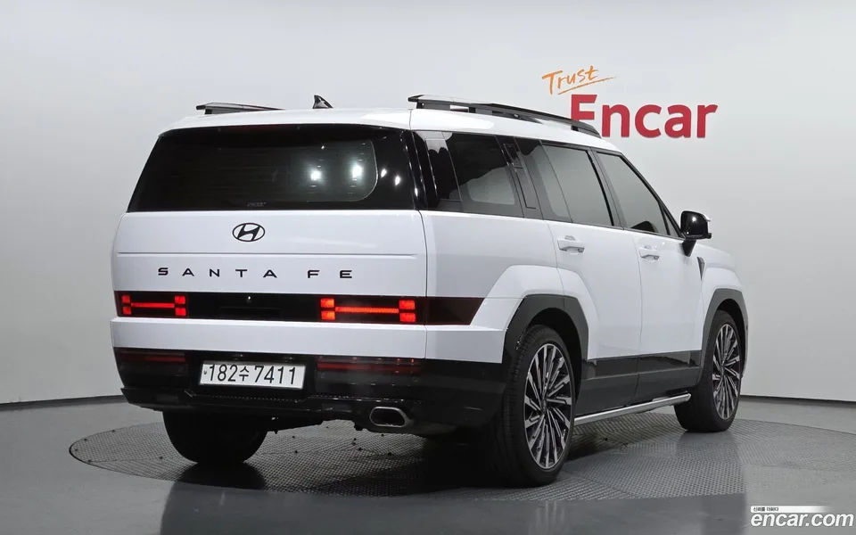 Hyundai SantaFe 2.5T 2WD 2024 — миниатюра 2