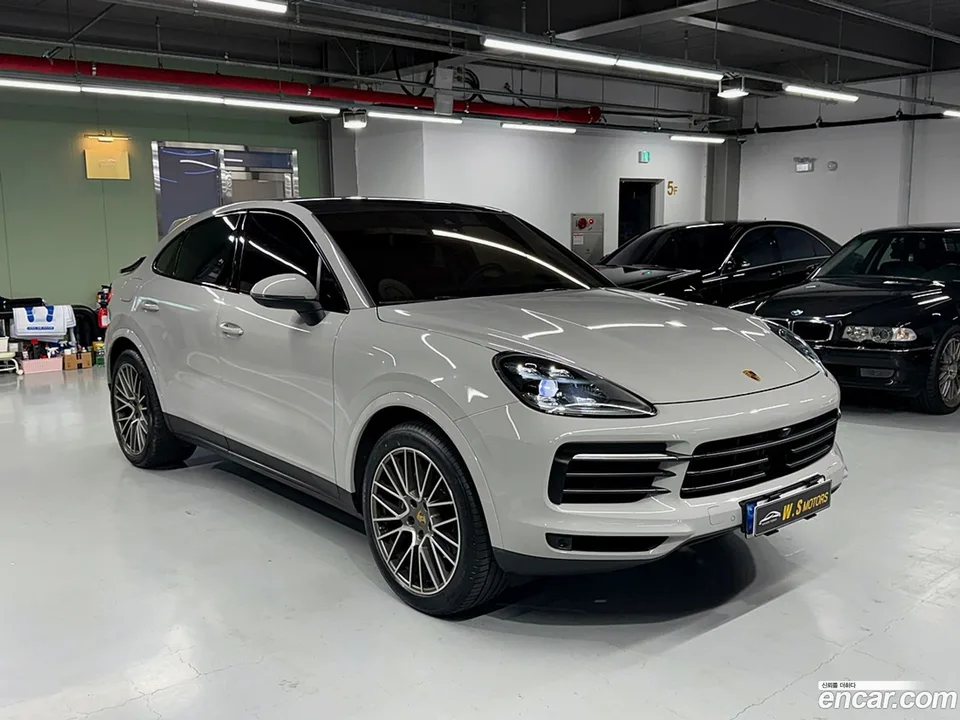 Porsche Cayenne 3.0 2022 — thumbnail 3