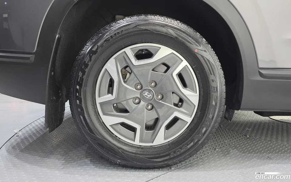 Hyundai SantaFe HEV 1.6 2WD 2023 — миниатюра 2