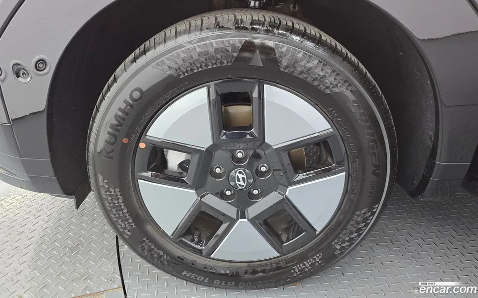 Hyundai SantaFe HEV 1.6 2WD 2023 — миниатюра 2