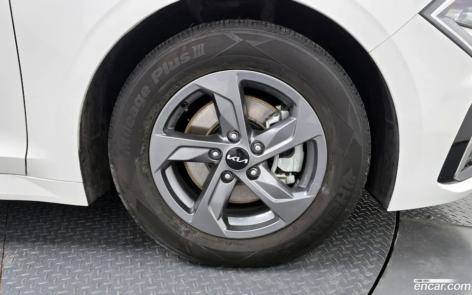 Kia K5 2.0 LPi() 2024 — миниатюра 2