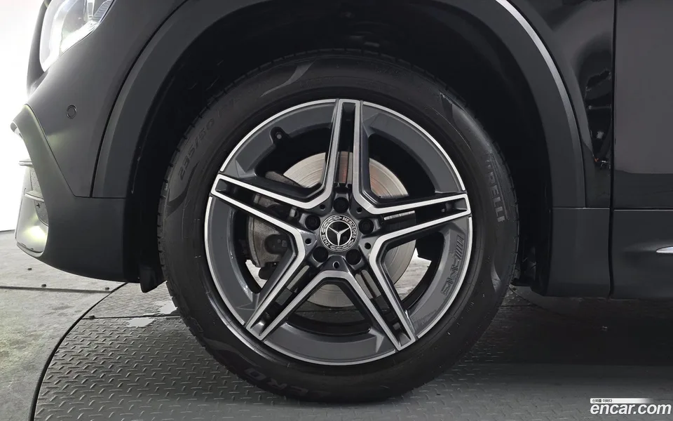 Mercedes-Benz GLB-Class GLB250 4MATIC 2022 — миниатюра 2