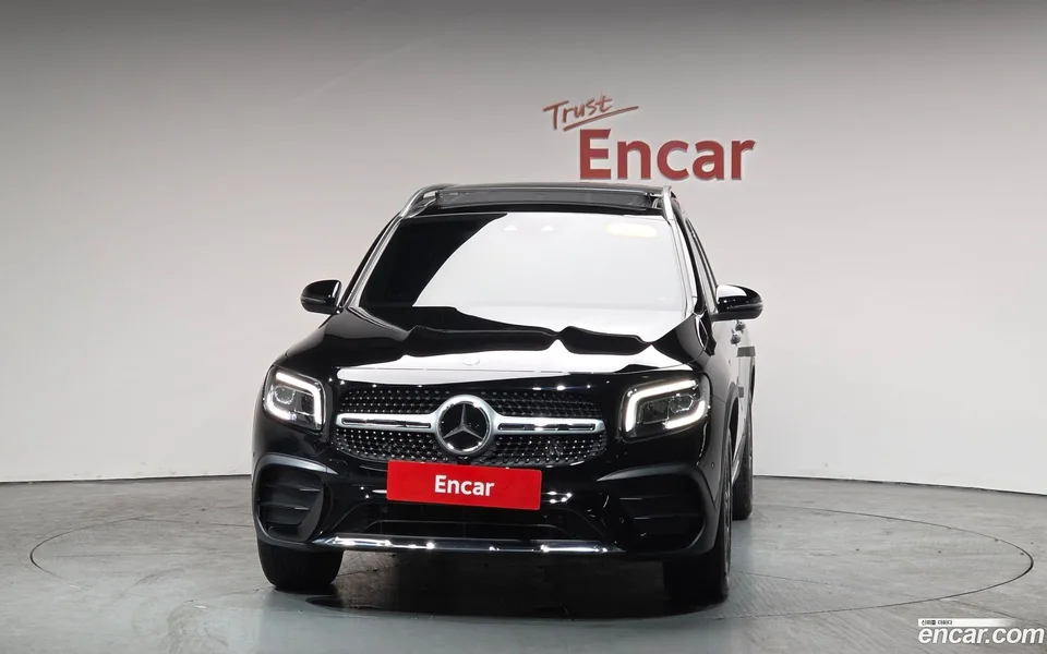 Mercedes-Benz GLB-Class GLB250 4MATIC 2022 — миниатюра 3