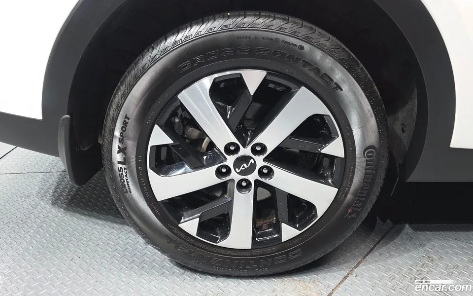 Kia Sorento 2.5T 2WD 2022 — миниатюра 2