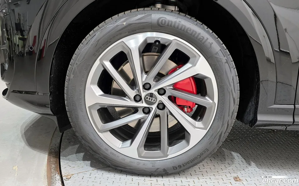 Audi Q5 (80A) 40 TDI S Line 2026 — миниатюра 2