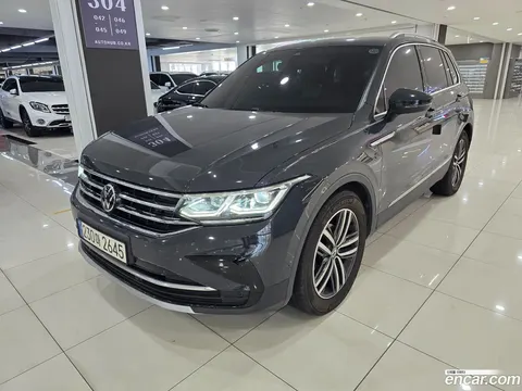 Volkswagen Tiguan 2023 buy in Moscow
