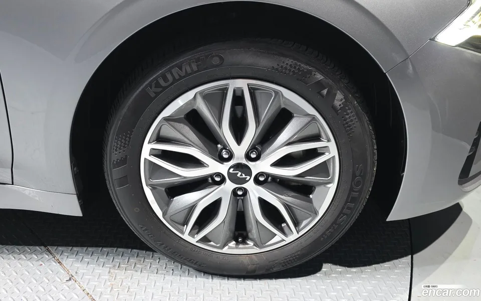Kia K5 Hybrid 2022 — миниатюра 2