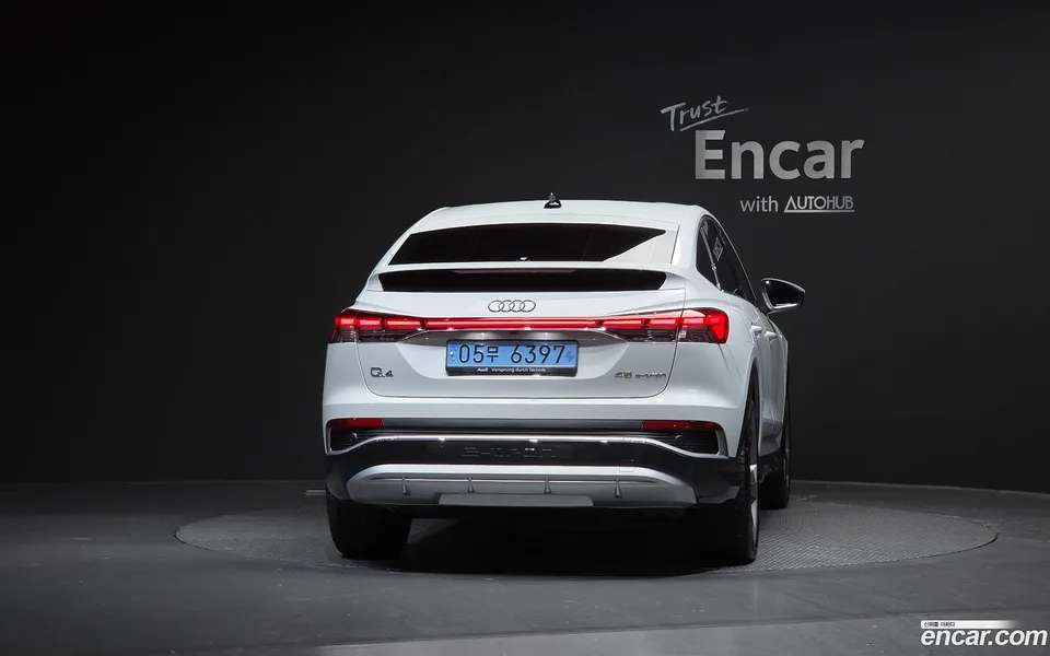 Audi Q4 e-tron 45 2025 — миниатюра 4