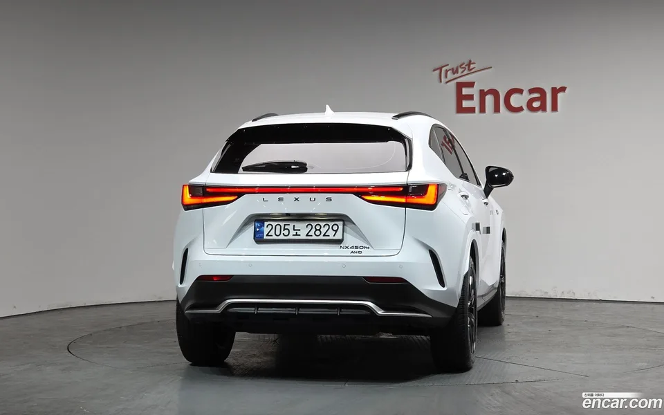 Lexus NX 450h+ F-Sport 2023 — миниатюра 4