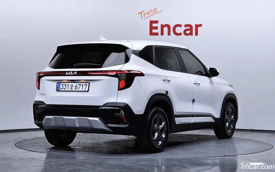 Kia Seltos 1.6 2WD 2024 — миниатюра 2
