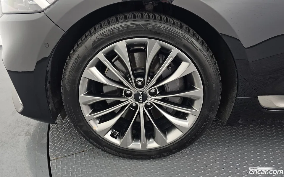 Kia K9 3.8 GDI AWD 2022 — миниатюра 2