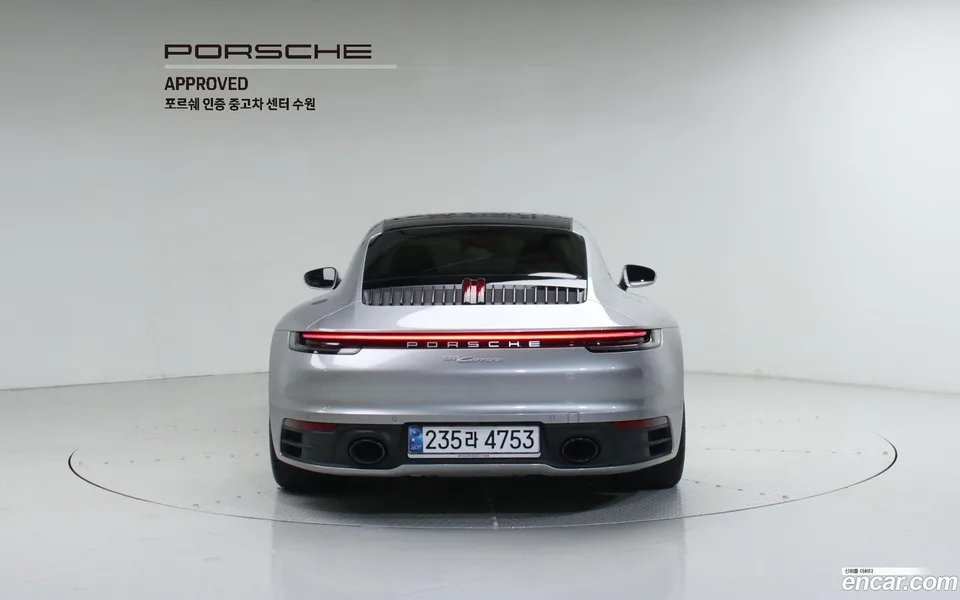 Porsche 911 (992) 2024 — миниатюра 4