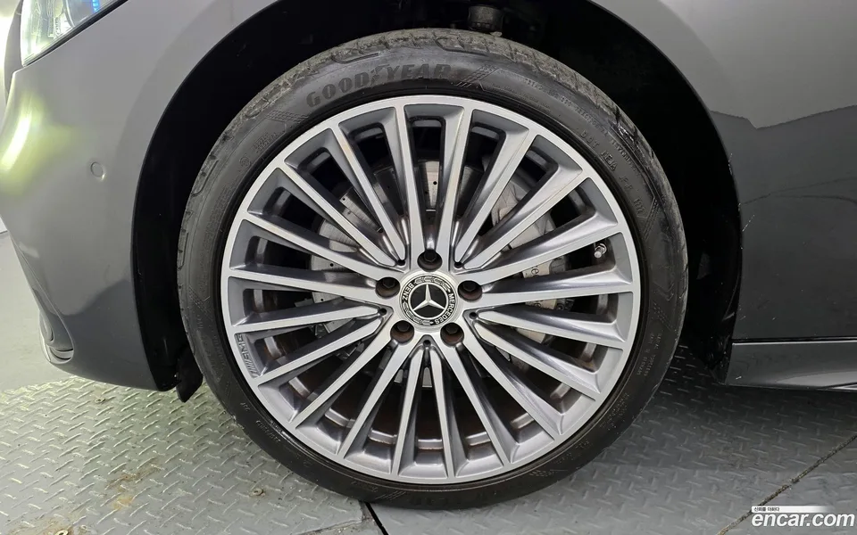 Mercedes-Benz C-Class C300 AMG Line 2022 — миниатюра 5