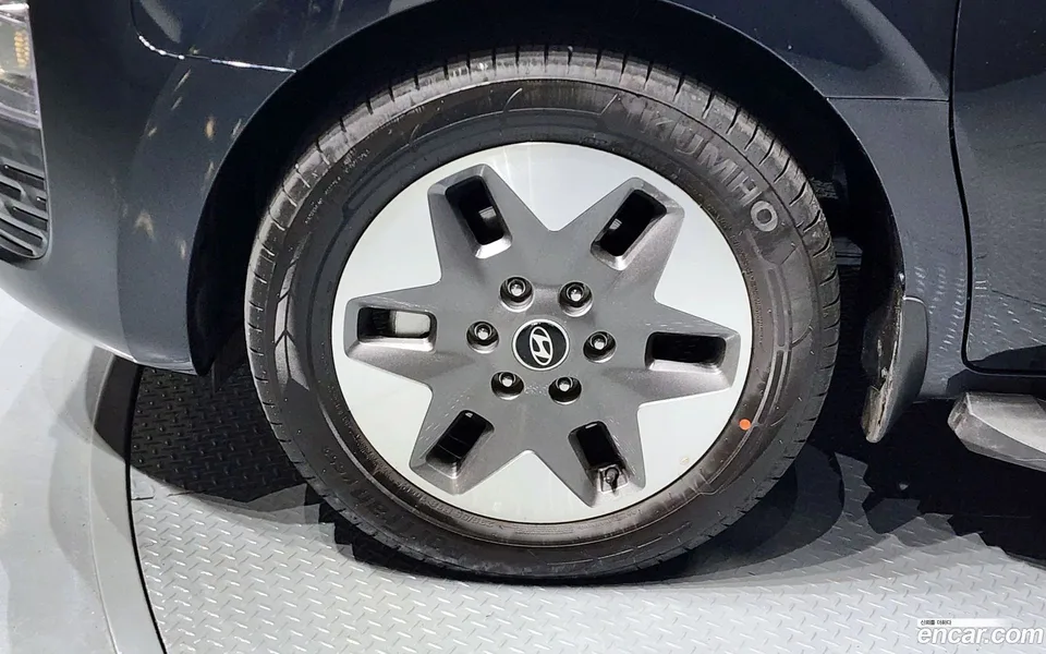 Hyundai Staria HEV 1.6 11 2024 — миниатюра 5