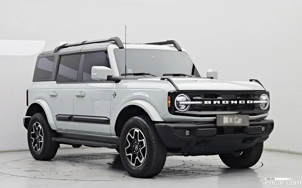 Ford Bronco 2.7 2023 — миниатюра 3