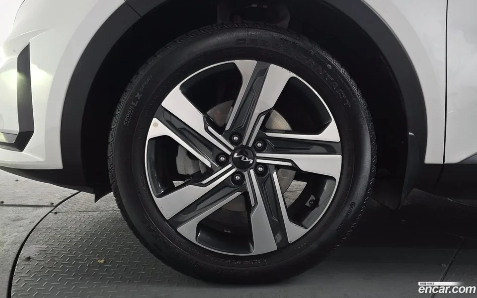 Kia Sorento HEV 1.6 2WD 2022 — миниатюра 5