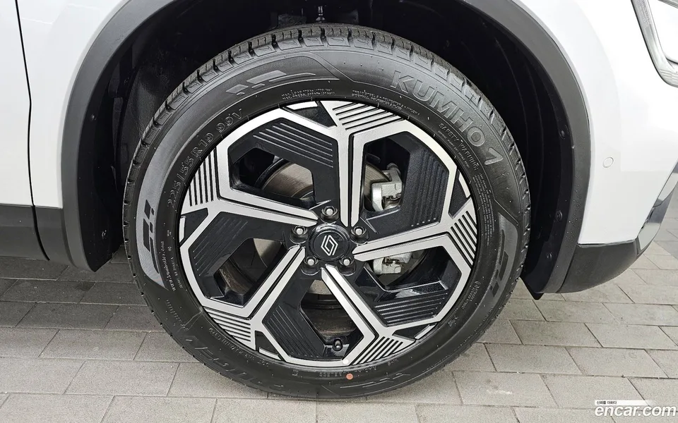 Renault Samsung QM6 2.0 LPe RE 2WD 2025 — миниатюра 2