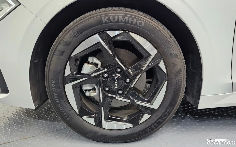 Kia K5 2.0 LPi() 2023 — миниатюра 2