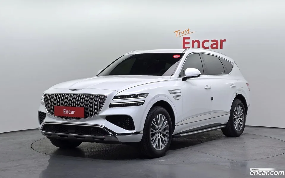 Genesis GV80 2.5T AWD 2023 — фото 1, купить с доставкой в Москву