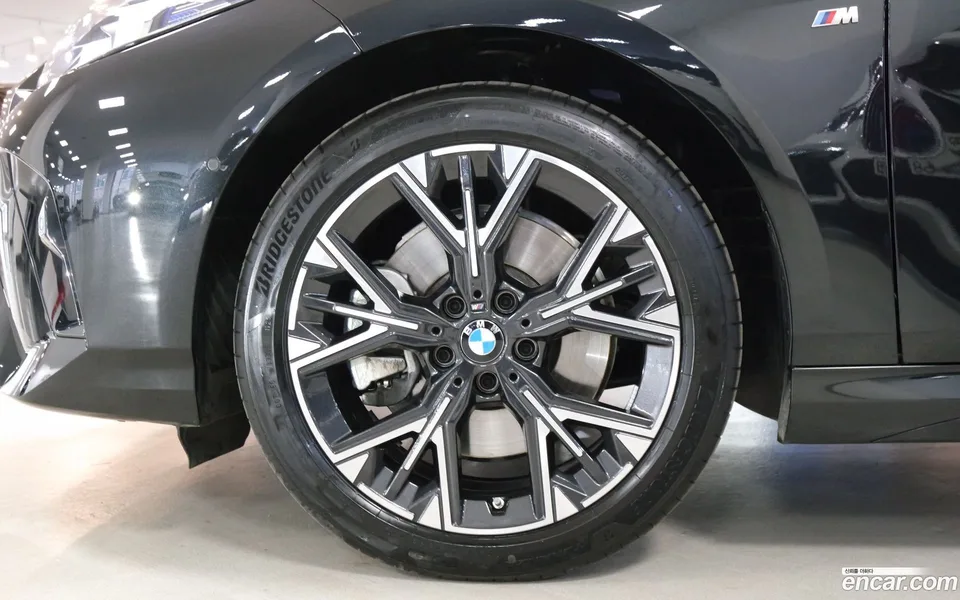 BMW 1 Series 120 M 2025 — миниатюра 2