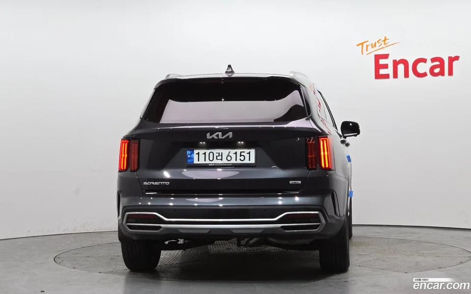 Kia Sorento HEV 1.6 2WD 2023 — миниатюра 4