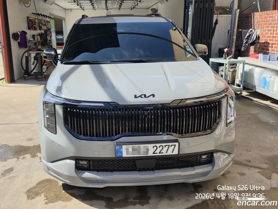 Kia Carnival 7 2024 — thumbnail 3