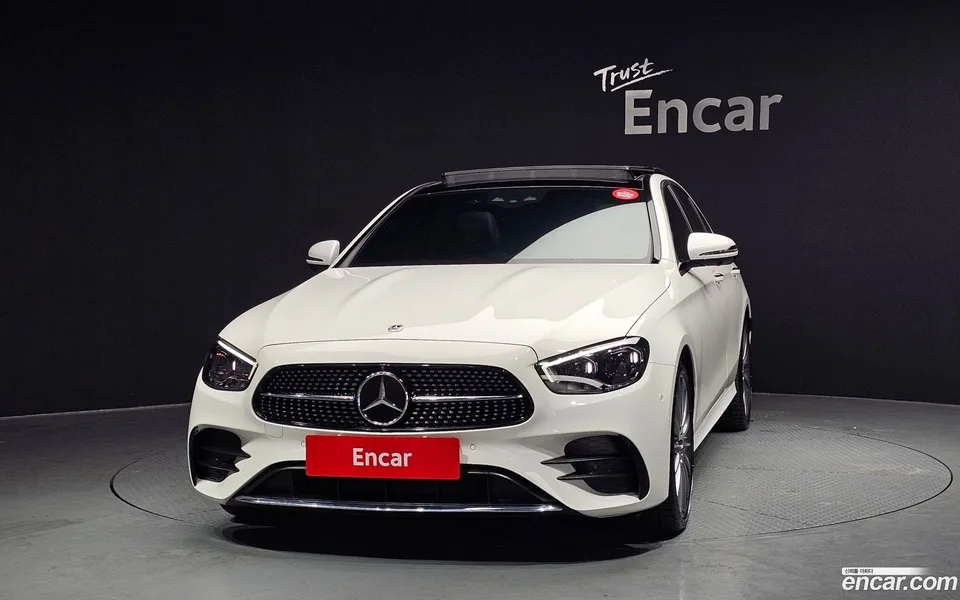 Mercedes-Benz E-Class E350 4MATIC AMG Line 2022 — миниатюра 3
