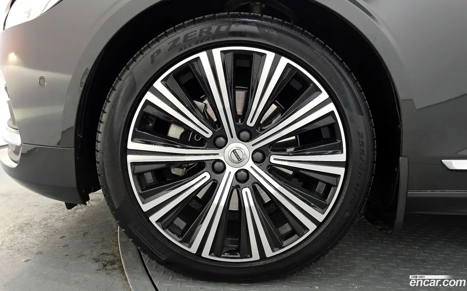 Volvo S90 B5 2022 — миниатюра 2