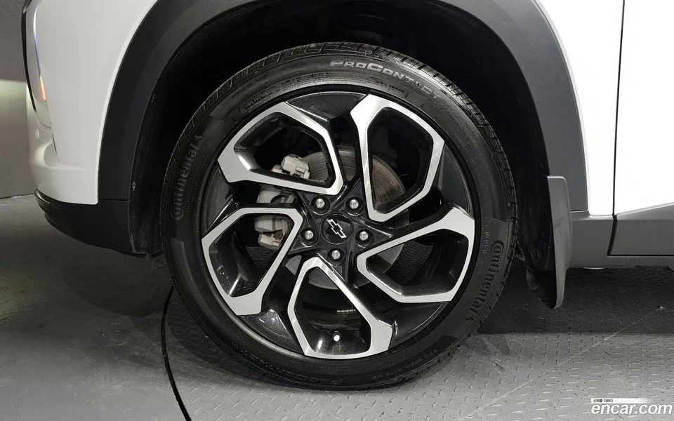 Chevrolet Trax Crossover 1.2 RS 2024 — миниатюра 2
