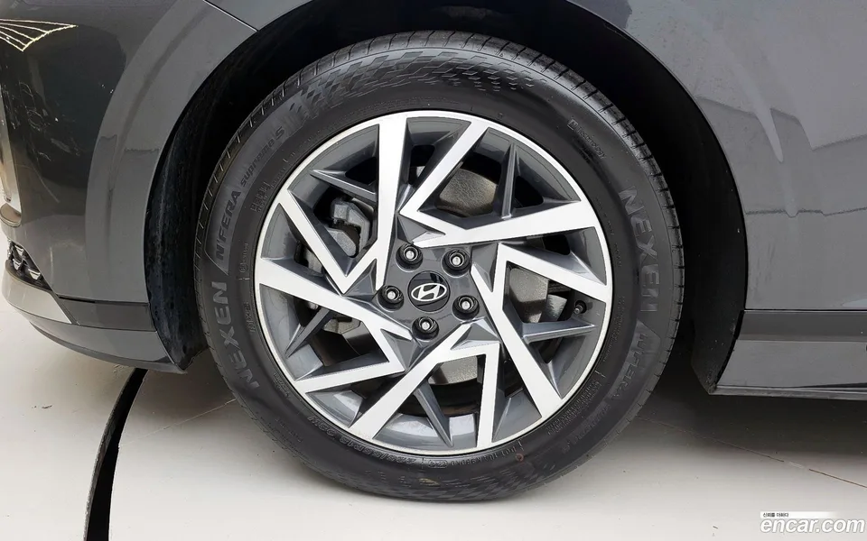 Hyundai Grandeur 3.5 4WD 2023 — миниатюра 4