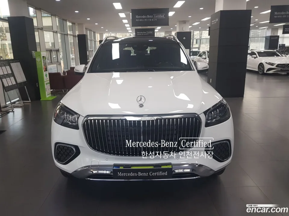 Mercedes-Benz GLS-Class GLS600 4MATIC 2025 — миниатюра 3