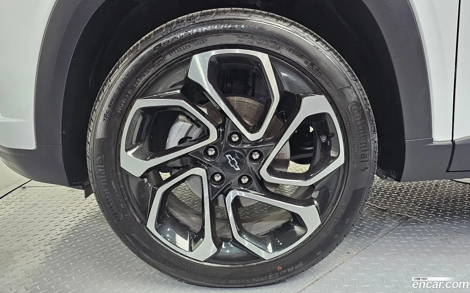 Chevrolet Trax Crossover 1.2 RS 2025 — миниатюра 2