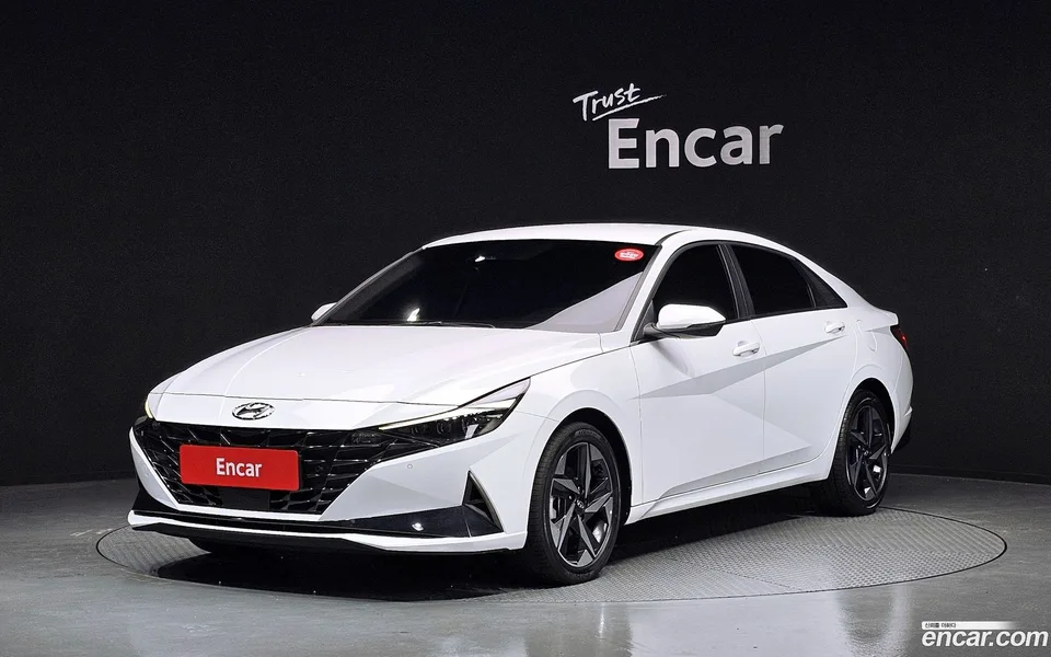Hyundai Avante Hybrid 2022 — фото 1, купить с доставкой в Москву