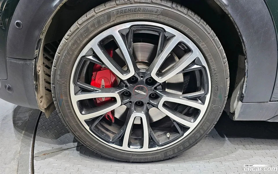 MINI Cooper S Countryman JCW 2023 — thumbnail 5