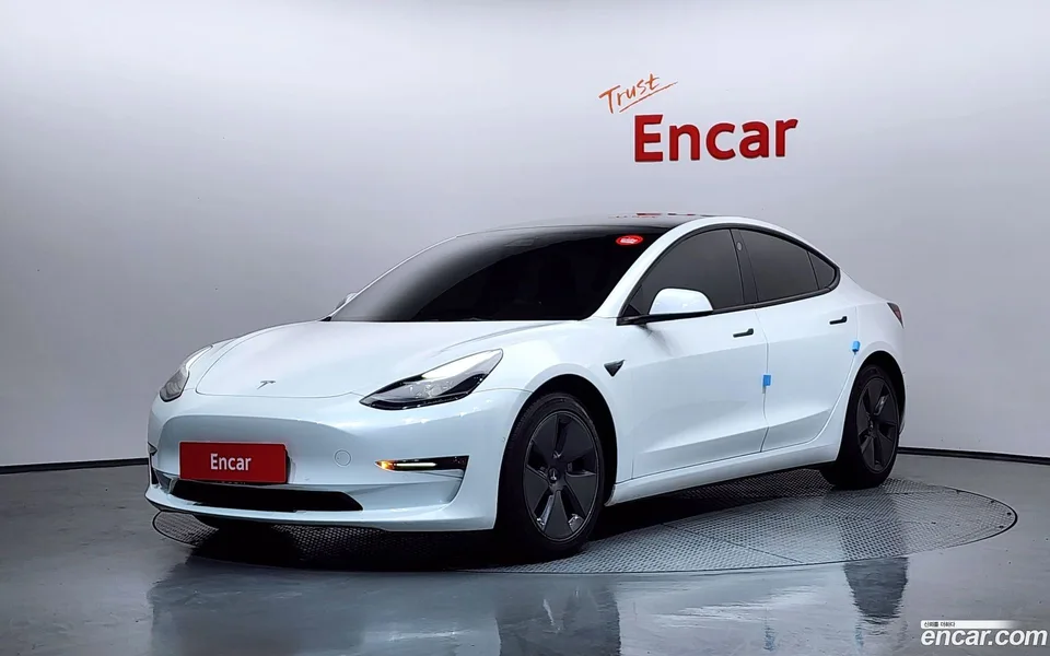 Tesla Model 3 AWD 2022 — фото 1, купить с доставкой в Москву