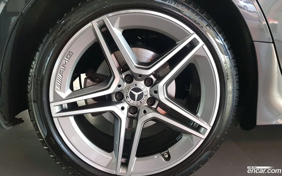 Mercedes-Benz CLS-Class CLS300d 4MATIC 2022 — thumbnail 5