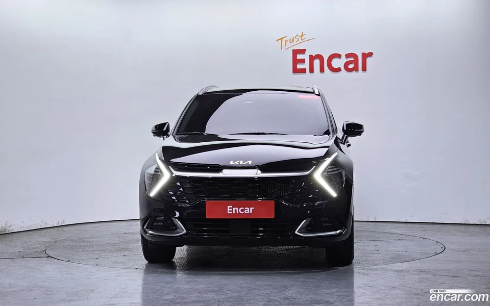 Kia Sportage 1.6 2WD 2023 — миниатюра 3