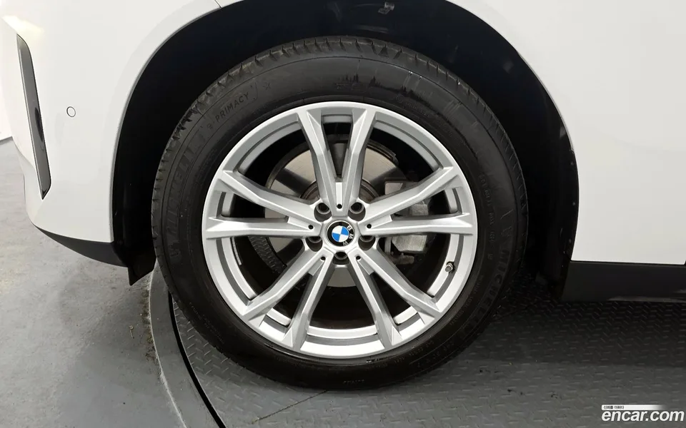 BMW X3 xDrive 20d 2025 — миниатюра 2