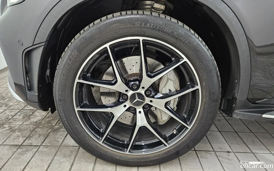Mercedes-Benz GLC-Class AMG GLC43 4MATIC 2022 — миниатюра 2