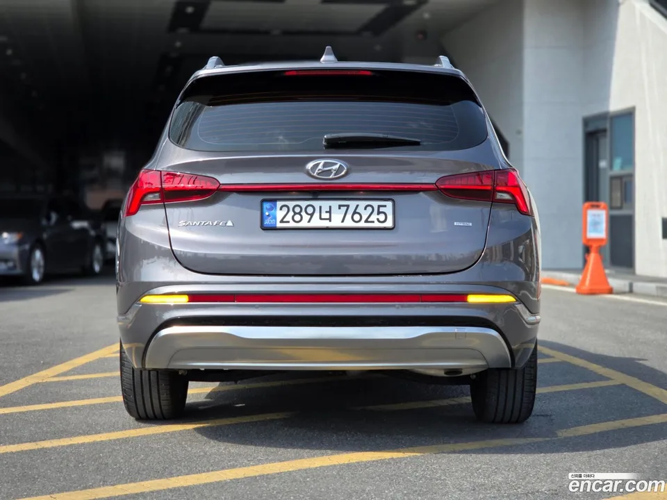 Hyundai SantaFe 2.5T 4WD 2022 — миниатюра 5