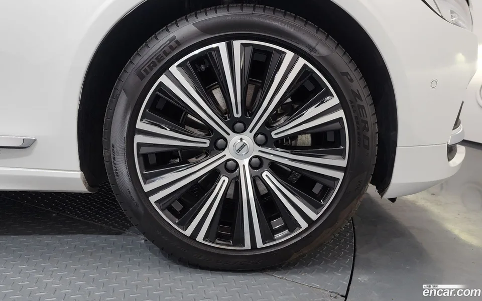 Volvo S90 B5 2022 — миниатюра 5
