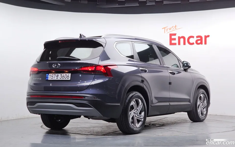 Hyundai SantaFe 2.5T 2WD 2023 — миниатюра 2